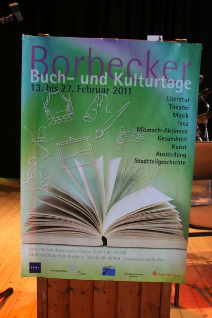 gal/2011/2011 Buch und Kulturtage Borbeck/2011 Christians 50.Geburtstag 048.jpg